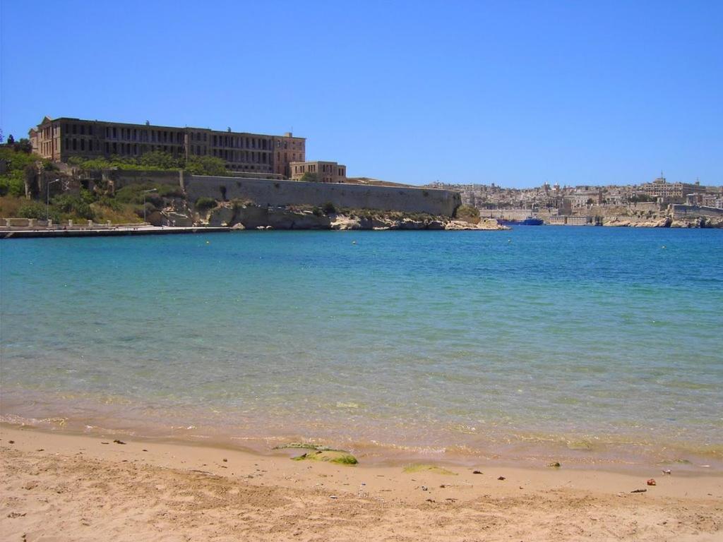 Kalkara Cosy 2 Bedroom Maisonette Eksteriør billede