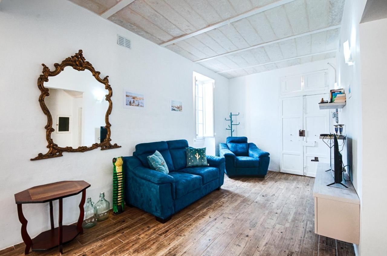 Kalkara Cosy 2 Bedroom Maisonette Eksteriør billede